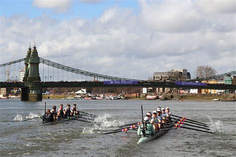 The Boat Race odds – Do the bookies fancy Oxford or .